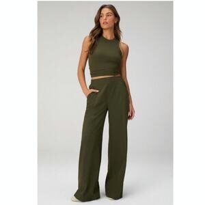 NWT Fabletics Downtown Wide Leg Pants Olive Green Size XL